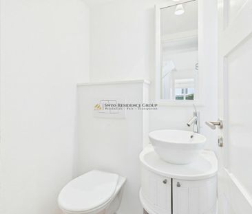 Thoroughly renovated semi-detached house with idyllic private garden - Foto 5