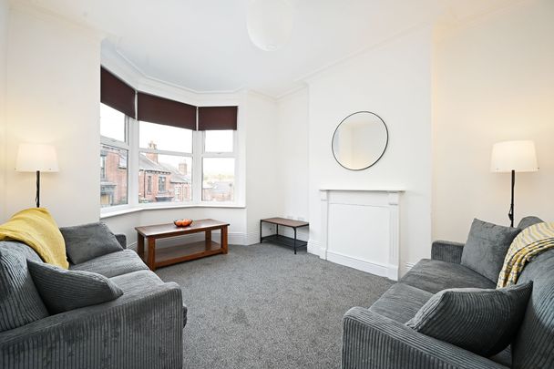 3 bedroom house share to rent - Photo 1