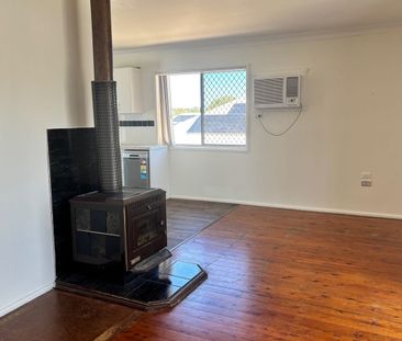 Spacious Family Home with Self-Contained Lower Level - Photo 1