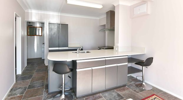 Orewa Beachside - Photo 1