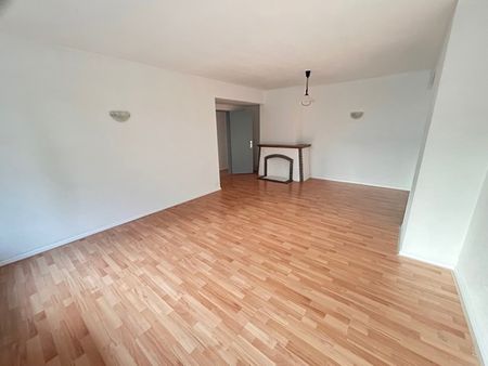 Verhuur appartement 2 kamers, 82m² - Photo 3