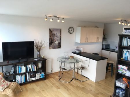 2 Bed Flat, Aberdeen Road, N5 - Photo 2