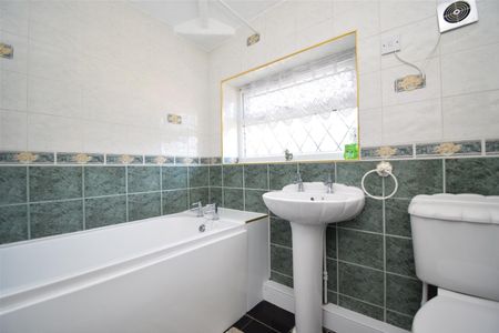 Westbourne Crescent, Pontefract - Photo 2