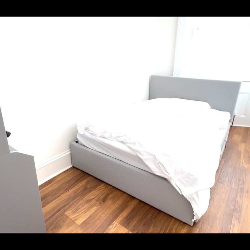 1 Bed Flat, Lansdowne Place, BN3 - Photo 1