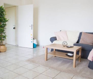 LOCATION APPARTEMENT F2 AVEC CUISINE AMENAGEE ET EQUIPEE, PARKING, ... - Photo 1