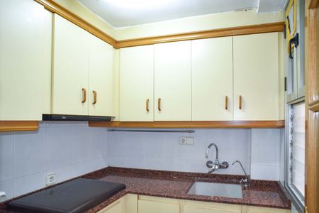 Refurbished flat at Xirivella entrance - Photo 4
