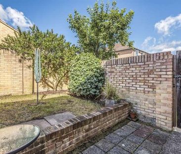 Chaffinch Close, Woosehill, Wokingham, RG41 - Photo 6