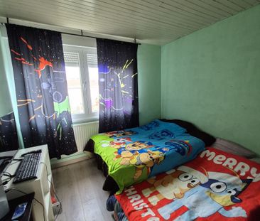 Location Maison 4 pièces 81m² CONDE SUR L ESCAUT 59163 - Photo 1