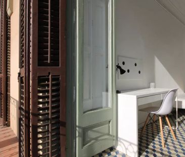 Charming room in 9-bedroom apartment in L'Eixample - Photo 6