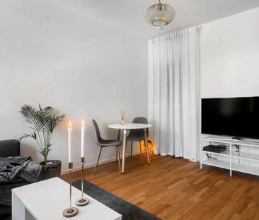 Klövervägen, Solna - Photo 1