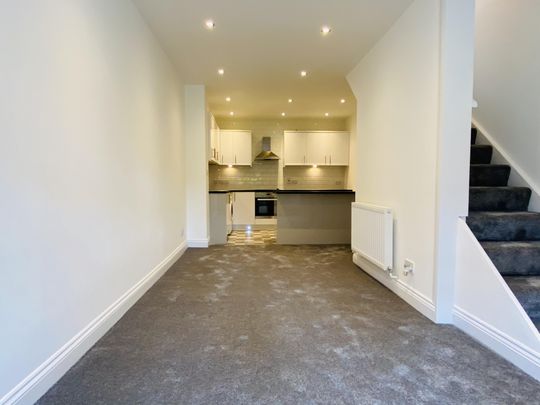 Coxtie Green Road, Brentwood, Navestockside - Photo 1