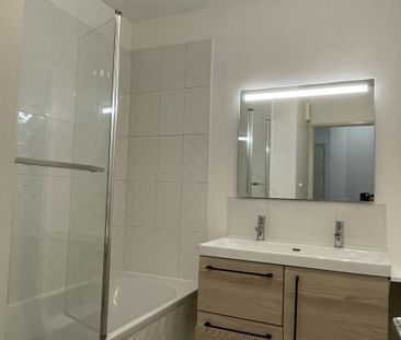 LILLE Vieux Lille - rue du Bastion Saint André - Type 3 balcon et g... - Photo 6