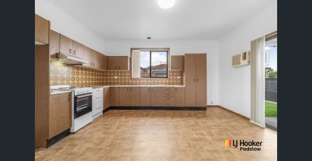 Move-In Ready! Freshly Renovated 3-Bedroom Home - Photo 3