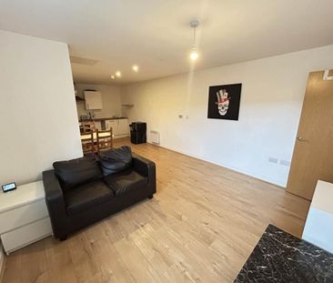 1 bedroom flat to rent - Photo 5