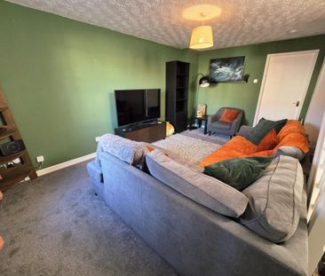 2 bedroom terraced house to rent - Photo 1