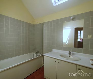 Location Maison 6 pièces 121m² ST REMY LES CHEVREUSE 78470 - Photo 4