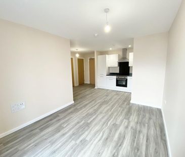 1 bedroom apartment to rent - Photo 2