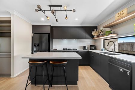 The Best 4 Bed 2 Bath in Yaribilba - Photo 2