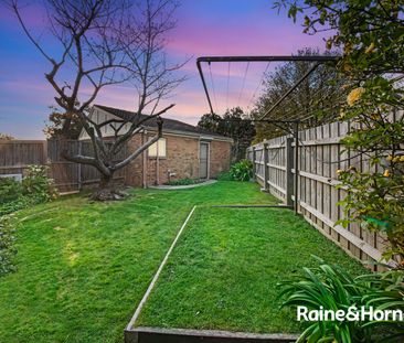 3- Bedroom house in Narre Warren! - Photo 3