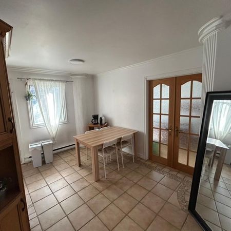 4 1/2 à louer - Photo 3