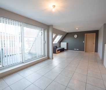 Appartement met één slaapkamer en garagebox te huur. - Foto 2