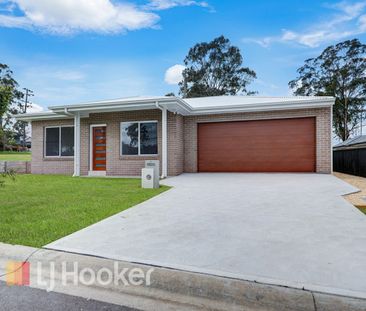 Brand New Energy Efficient Home Ready To Move In - Photo 4