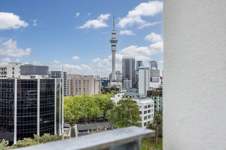 Parkside Perfection - Short Term Summer Rental - Photo 2