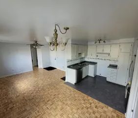 1 room apartment of 48m² in Montreal - Photo 1
