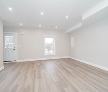 For Lease - 35 St George Street Unit# 2, Brantford, Ontario - Photo 3