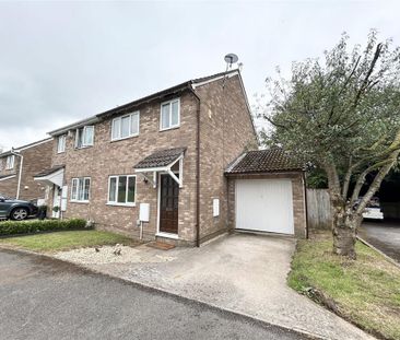 3 bedroom semi-detached house to rent - Photo 5