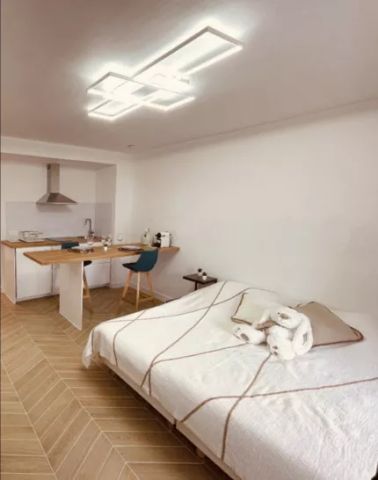 STUDIO refait à neuf de 26m² - Piscine - Tennis - Parking - Photo 3