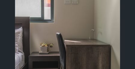 Fully furnished Studio Near NEW 5min to Ashfield station - Photo 4