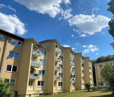 3-Zimmerwohnung mit Balkon in der Südstadt! - Photo 1