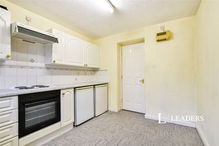 2 bedroom apartment to rent Monroe Close, Salford, Greater Manchester, M6 - Photo 2