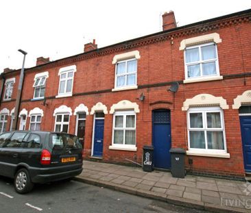 3 bedroom terraced house to rent - Photo 4