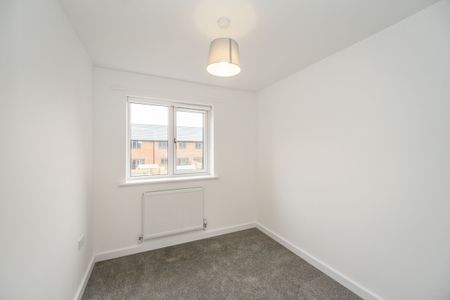 Wilks Road, Crowthorne, RG45 - Photo 4