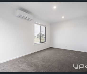 Brand New!! - Photo 2