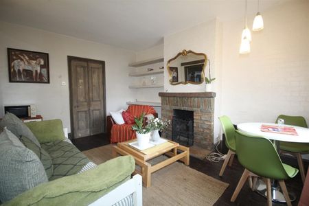 1 Bedroom Room to Rent To Let - Photo 2