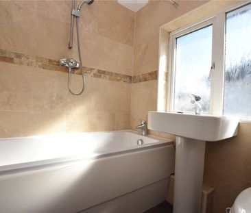 3 Bed Semi-Detached House, Kirkstall Road, LS4 - Photo 6