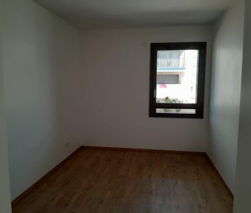 Location Appartement 3 pièces 67m² ANNECY 74370 - Photo 4
