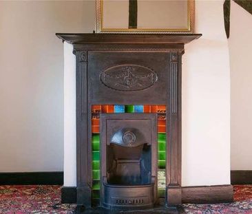 The Street, Waltham St Lawrence, Berkshire, RG10 - Photo 1