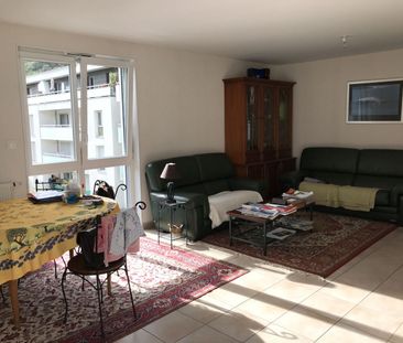 Appartement T3 dans une copropriété récente et sécurisée avec terra... - Photo 4