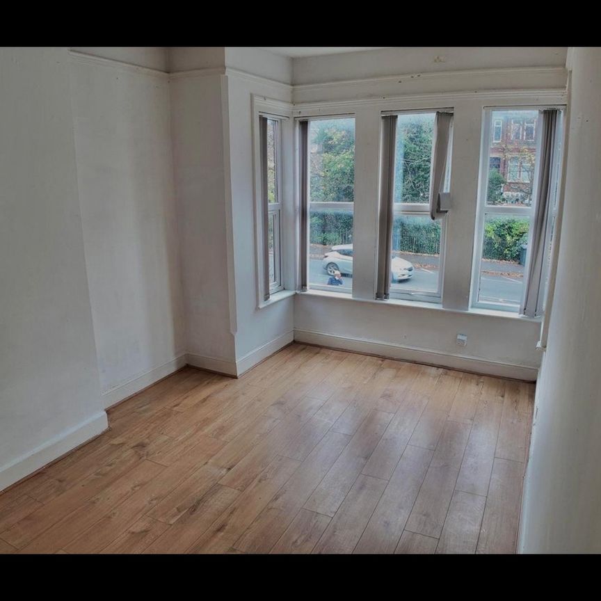 Room in a Shared House, New Bedford Road, LU3 - Photo 1