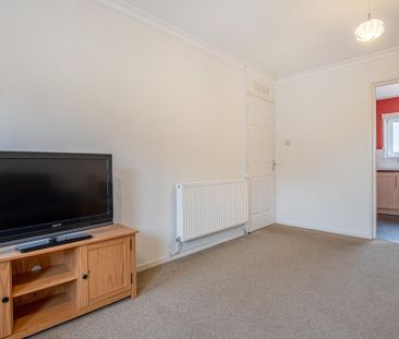 2 bedroom barn conversion to rent - Photo 2