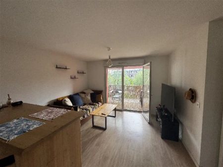 Location appartement 4 pièces - 76m² à Cenon (33150) - Photo 5