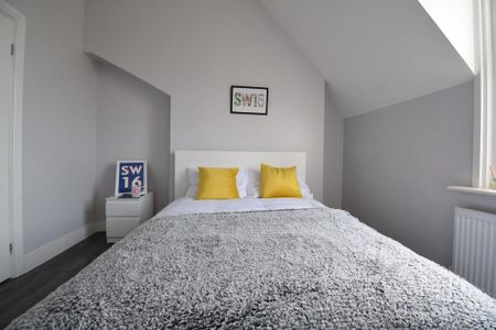 1 Bed Terraced House, Streatham High Road, SW16 - Photo 2