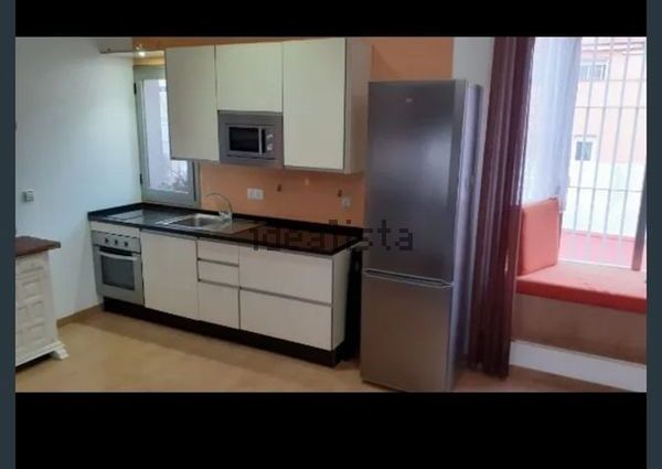 Alquiler de ático en Calle Tolosa Latour, 1