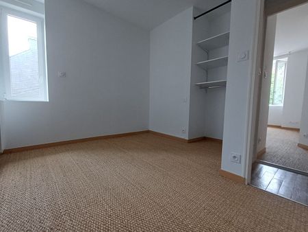 Location Maison 4 pièces 80m² - Photo 2