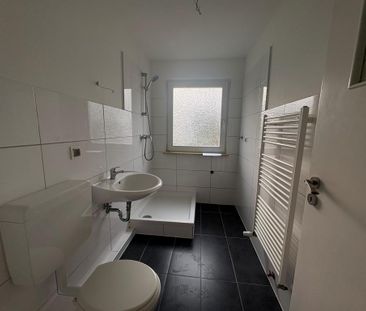 4-Zimmer-Wohnung in Wilhelmshaven-City mieten - Photo 1