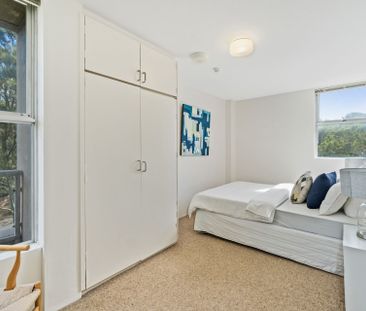 Relaxed Living between the Village and the Beach - Photo 3